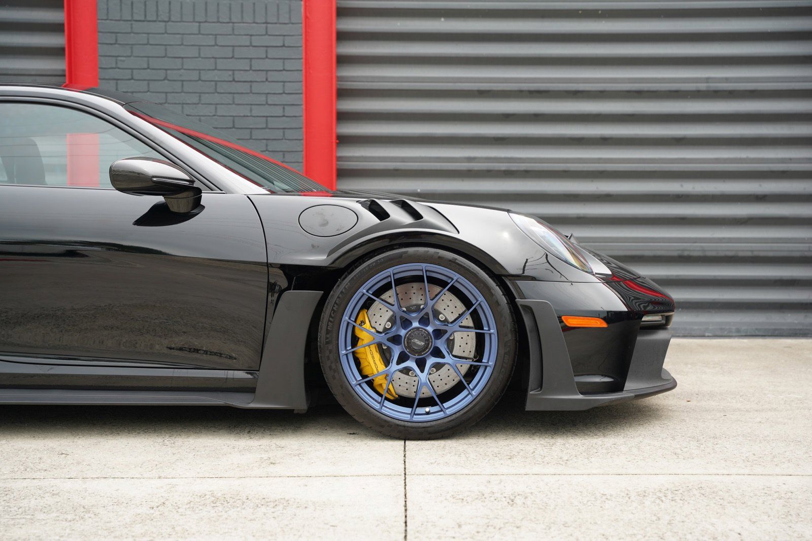Used 2024 Porsche 911 GT3 RS RWD image 16