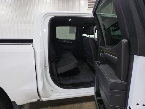 Used 2025 Chevrolet Silverado 1500 RST AWD/4WD image 27