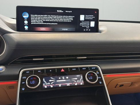 Used 2022 Genesis GV80 3.5T Advanced + AWD/4WD image 17