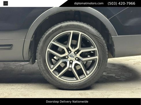 Used 2017 Ford Explorer Sport w/ Equipment Group 401A AWD/4WD image 45