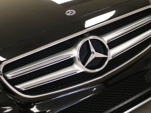 Used 2020 Mercedes-Benz E 350 Sedan image 99