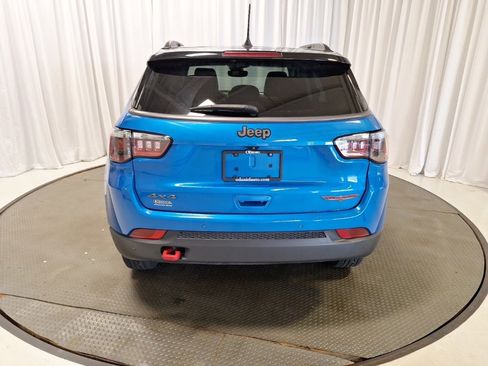 Used 2022 Jeep Compass Trailhawk w/ Sun and Sound Group image 25