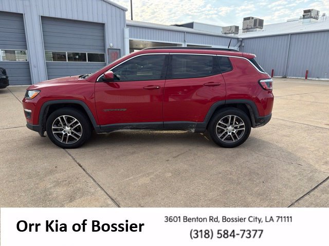 Used 2018 Jeep Compass Latitude FWD image 17