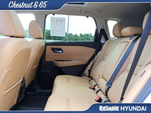 Used 2023 Nissan Rogue Platinum w/ Platinum Premium Package AWD/4WD image 20