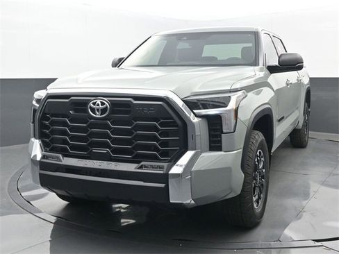 New 2026 Toyota Tundra SR5 w/ TRD Off-Road Package image 19