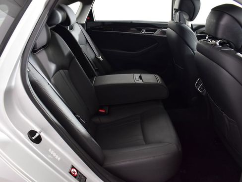 Used 2018 Genesis G80 3.8 w/ Option Group 02 image 24