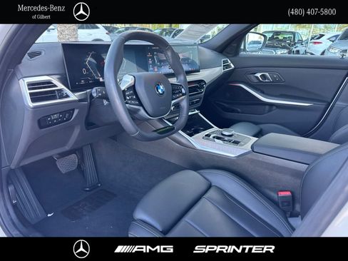 Used 2025 BMW 330i xDrive Sedan AWD/4WD image 9