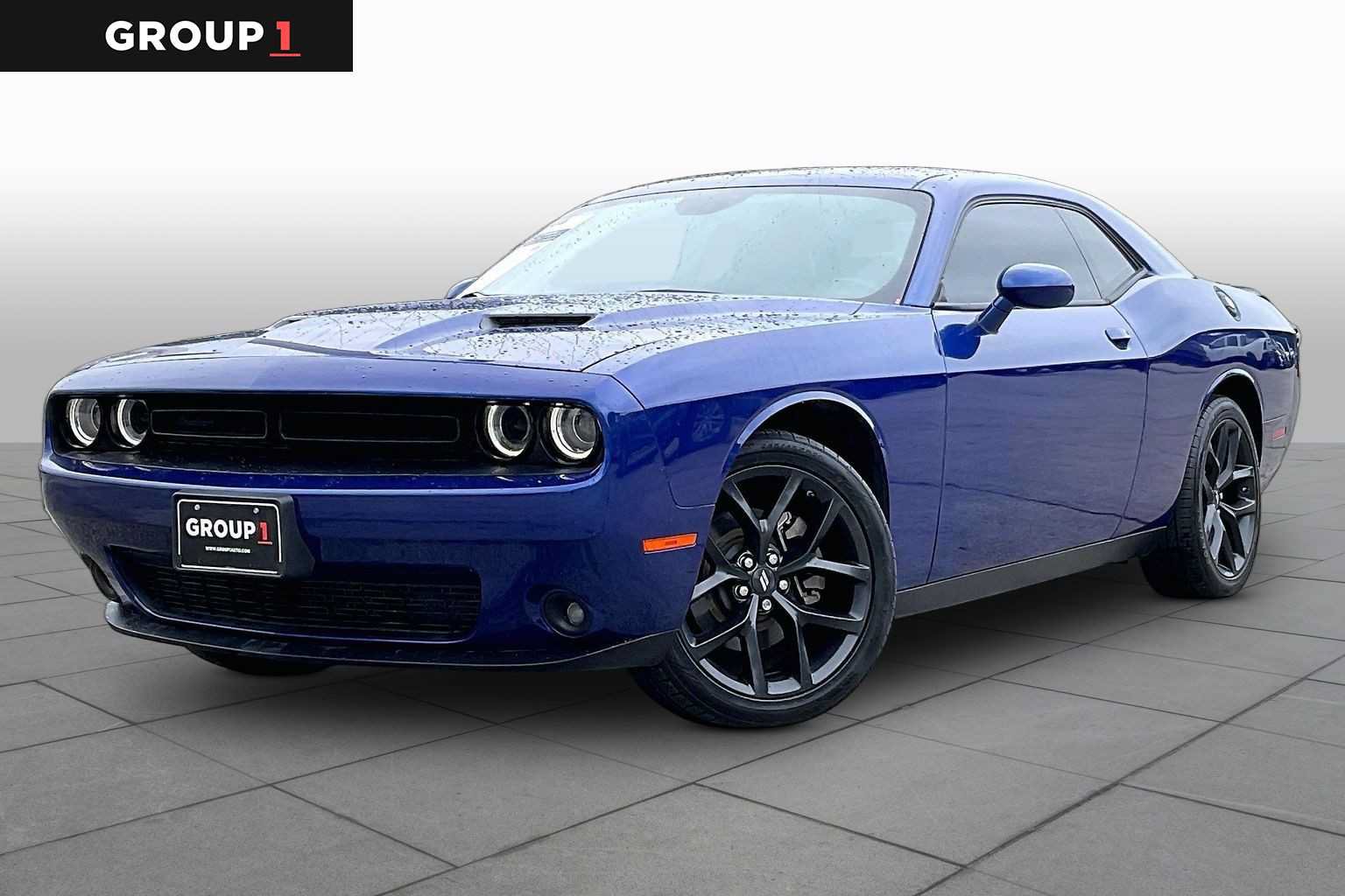 Certified 2022 Dodge Challenger SXT w/ Plus Package RWD image 1