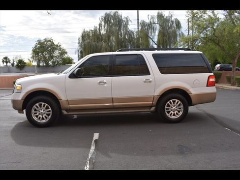 Used 2013 Ford Expedition EL XLT image 5