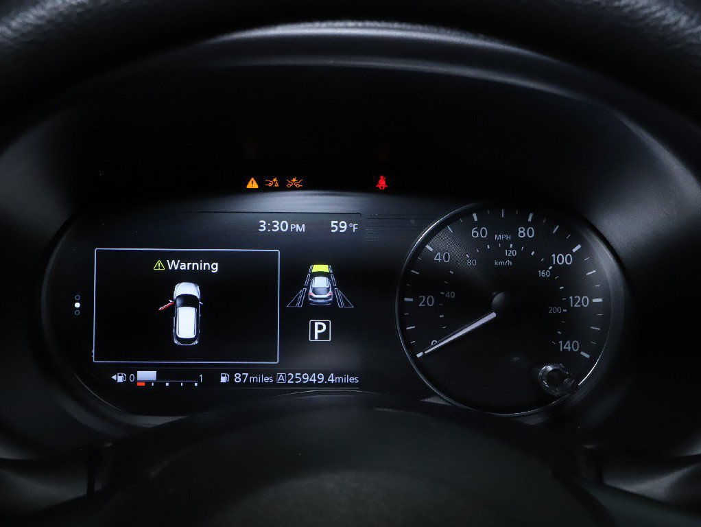 Certified 2023 Nissan Kicks SV FWD image 26