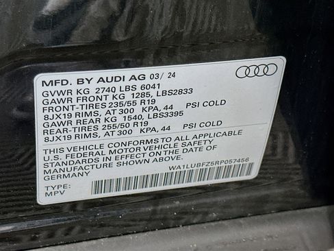 Used 2024 Audi Q4 e-tron Premium Plus w/ Premium Plus image 12