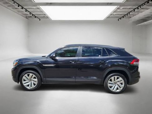 Used 2022 Volkswagen Atlas Cross Sport SE AWD/4WD image 2