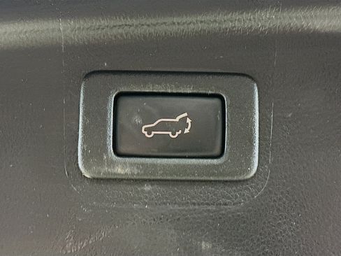 Used 2019 Subaru Outback 2.5i Premium image 28