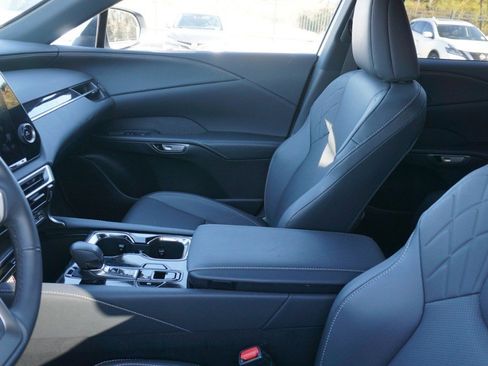 Certified 2025 Lexus RX 350 FWD image 5