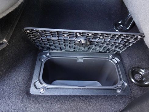 Used 2021 RAM 1500 Classic Warlock image 31