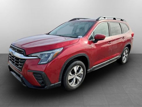 Used 2024 Subaru Ascent Premium w/ Convenience Package image 11