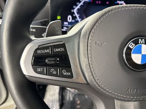 Used 2026 BMW X7 xDrive40i w/ M Sport Package AWD/4WD image 13