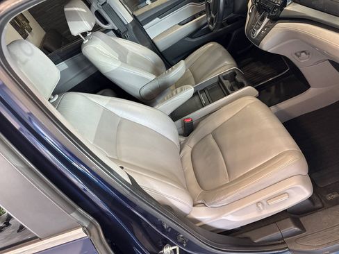 Used 2018 Honda Odyssey EX-L image 26