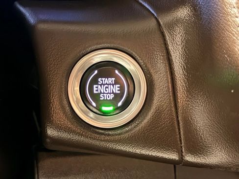 Used 2023 Chevrolet Tahoe Z71 w/ Luxury Package AWD/4WD image 24