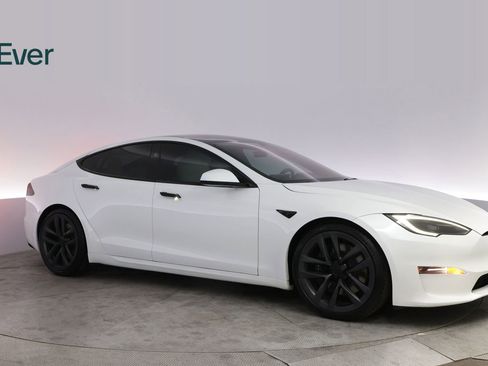 Used 2023 Tesla Model S Standard Range AWD/4WD image 14