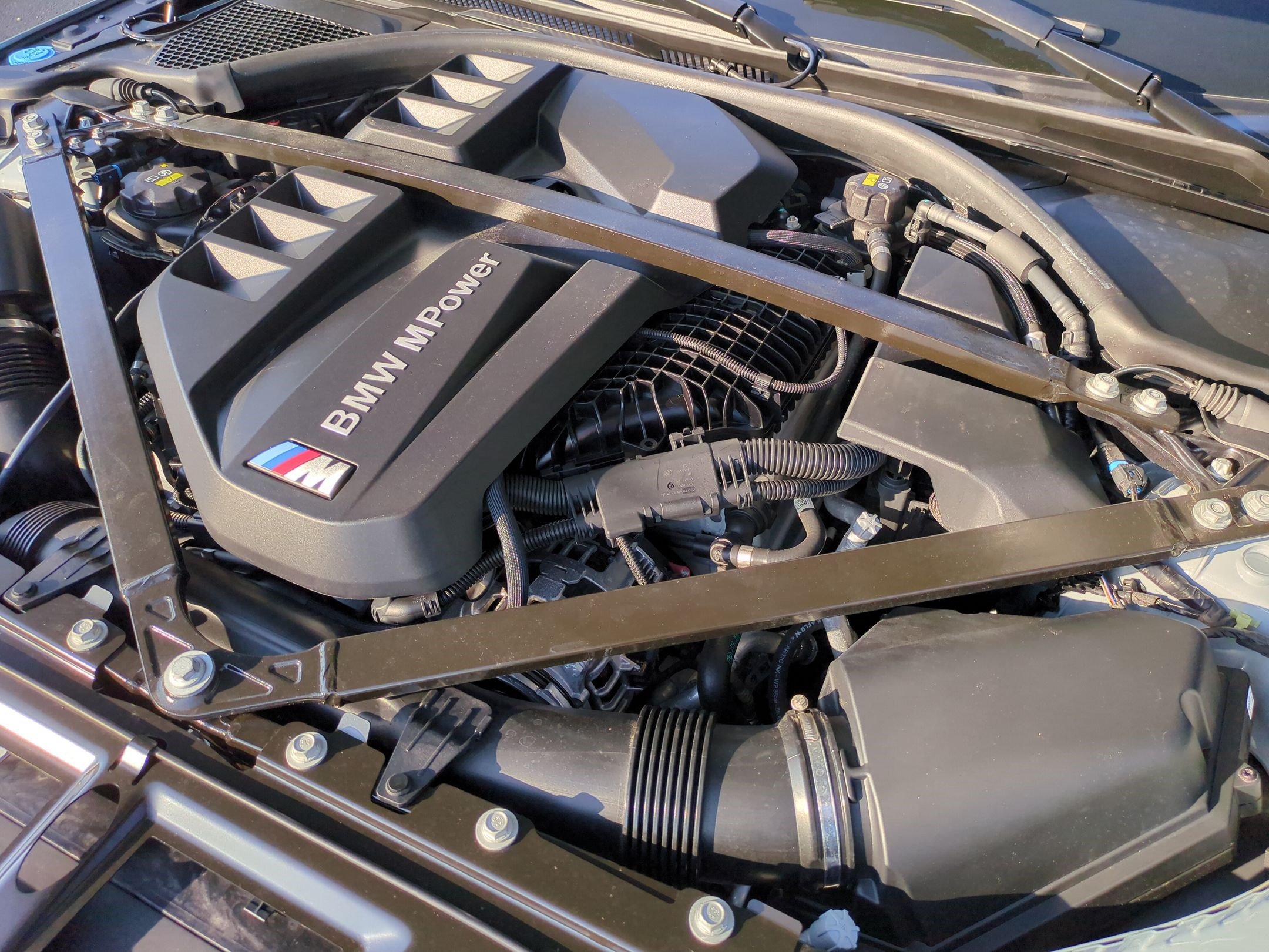 Used 2021 BMW M4 Competition w/ M Carbon Exterior Package RWD image 33