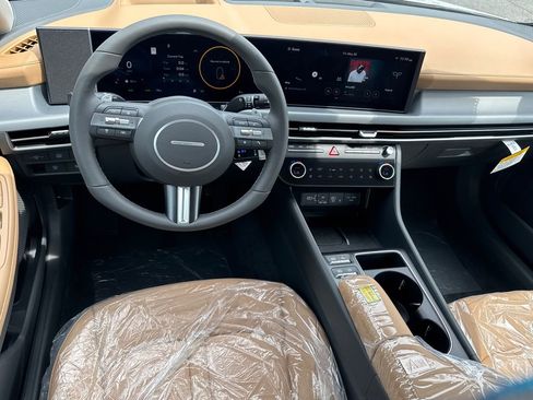 New 2025 Hyundai Sonata Limited image 13