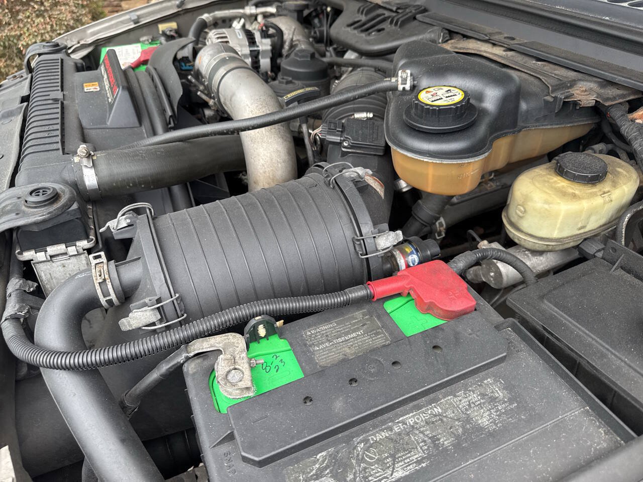 Used 2004 Ford Excursion Limited AWD/4WD image 31