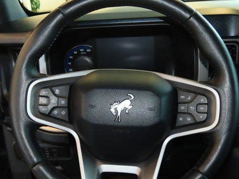 Used 2022 Ford Bronco Outer Banks w/ Sasquatch Package image 24