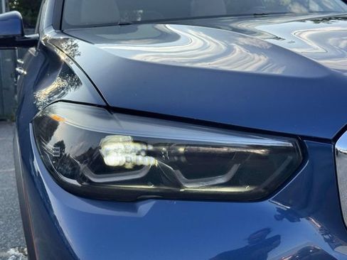 Used 2020 BMW X5 xDrive50i w/ Premium Package AWD/4WD image 13