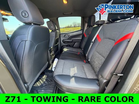 Used 2023 Chevrolet Colorado Z71 w/ Z71 Convenience Package 2 AWD/4WD image 5
