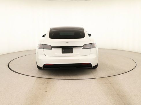 Used 2022 Tesla Model S AWD/4WD image 5