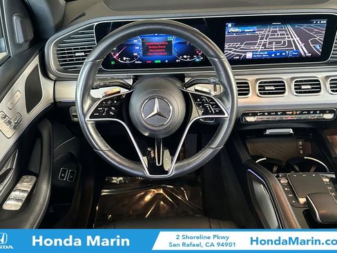 Used 2024 Mercedes-Benz GLE 450e 4MATIC image 17