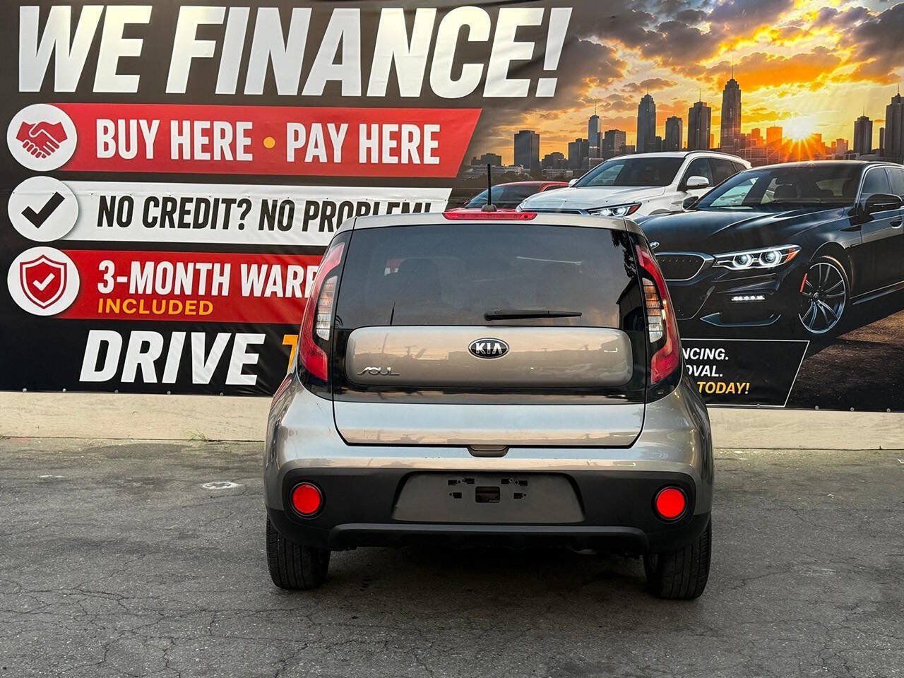 Used 2017 Kia Soul FWD image 23
