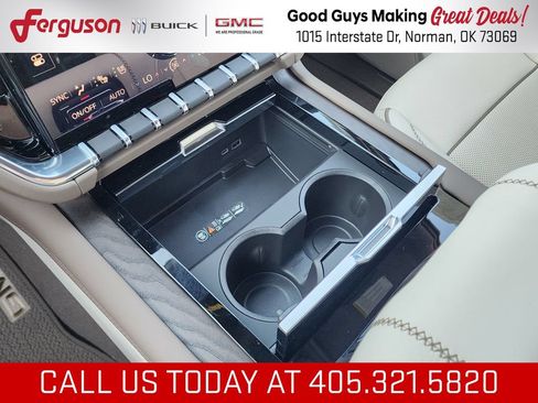 New 2026 GMC Yukon Denali w/ Denali Reserve Package AWD/4WD image 36