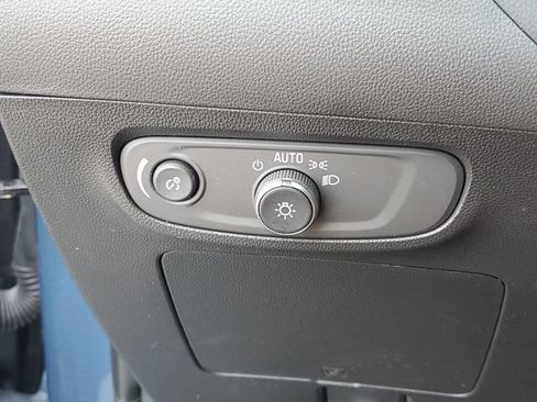 Certified 2024 Buick Encore GX Preferred w/ Comfort Package FWD image 18