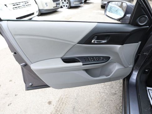 Used 2014 Honda Accord EX image 14