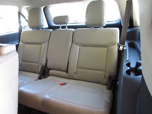 Certified 2025 Ford Expedition Max Active RWD image 23