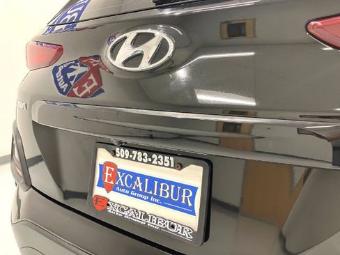 Used 2020 Hyundai Kona SE image 22