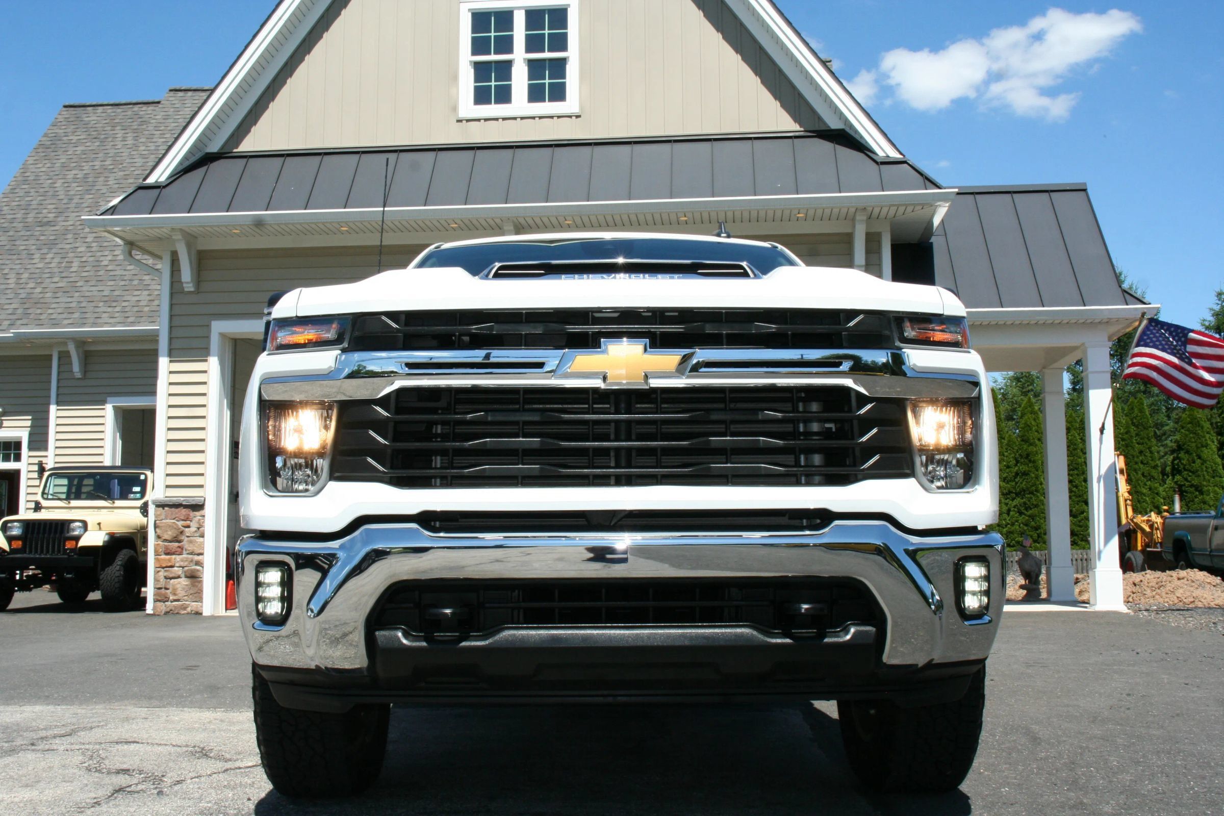 Used 2024 Chevrolet Silverado 2500 LT w/ Convenience Package AWD/4WD image 35