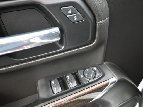 Used 2022 Chevrolet Silverado 1500 RST w/ Redline Edition image 11