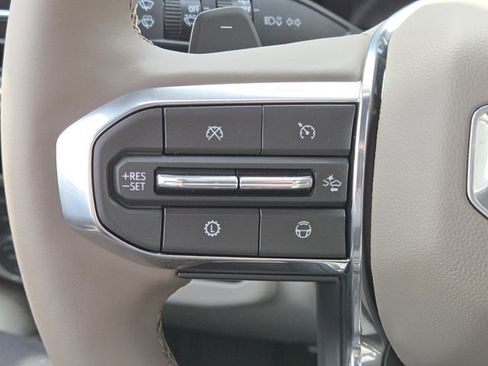 New 2026 GMC Yukon XL Denali w/ Denali Reserve Package AWD/4WD image 15
