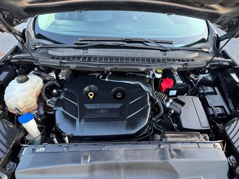 Used 2017 Ford Edge Titanium w/ Equipment Group 301A image 2