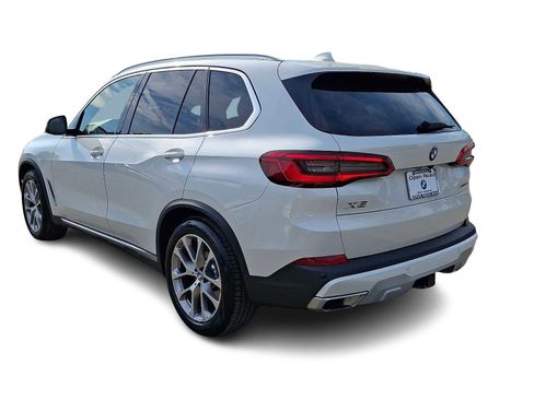 Used 2019 BMW X5 xDrive40i AWD/4WD image 4
