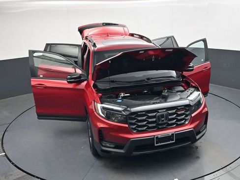 Used 2022 Honda Passport TrailSport image 37