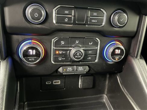 Used 2021 Chevrolet Tahoe LS image 22