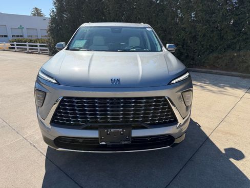 New 2026 Buick Enclave Avenir w/ Super Cruise Package image 7