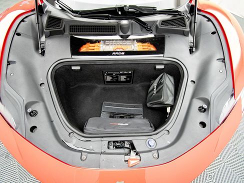 Used 2022 Ferrari SF90 Stradale AWD/4WD image 43