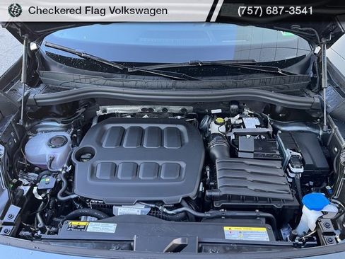 New 2026 Volkswagen Tiguan SE R-Line image 28