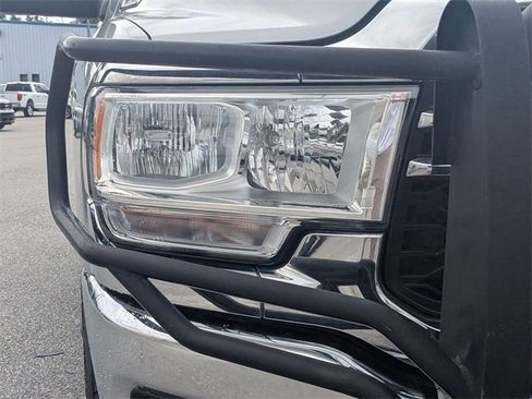 Used 2021 RAM 2500 Tradesman w/ Chrome Appearance Group image 10