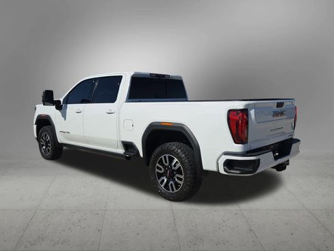 Used 2023 GMC Sierra 2500 AT4 w/ AT4 Premium Plus Package image 4
